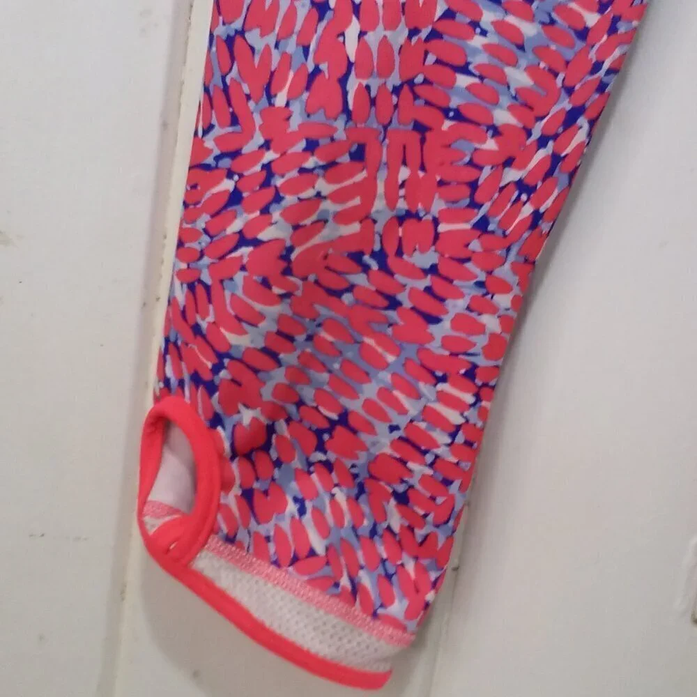 Old Navy Active Capri Leggings Girls L 10-12 Athletic Pattern Pink Blue